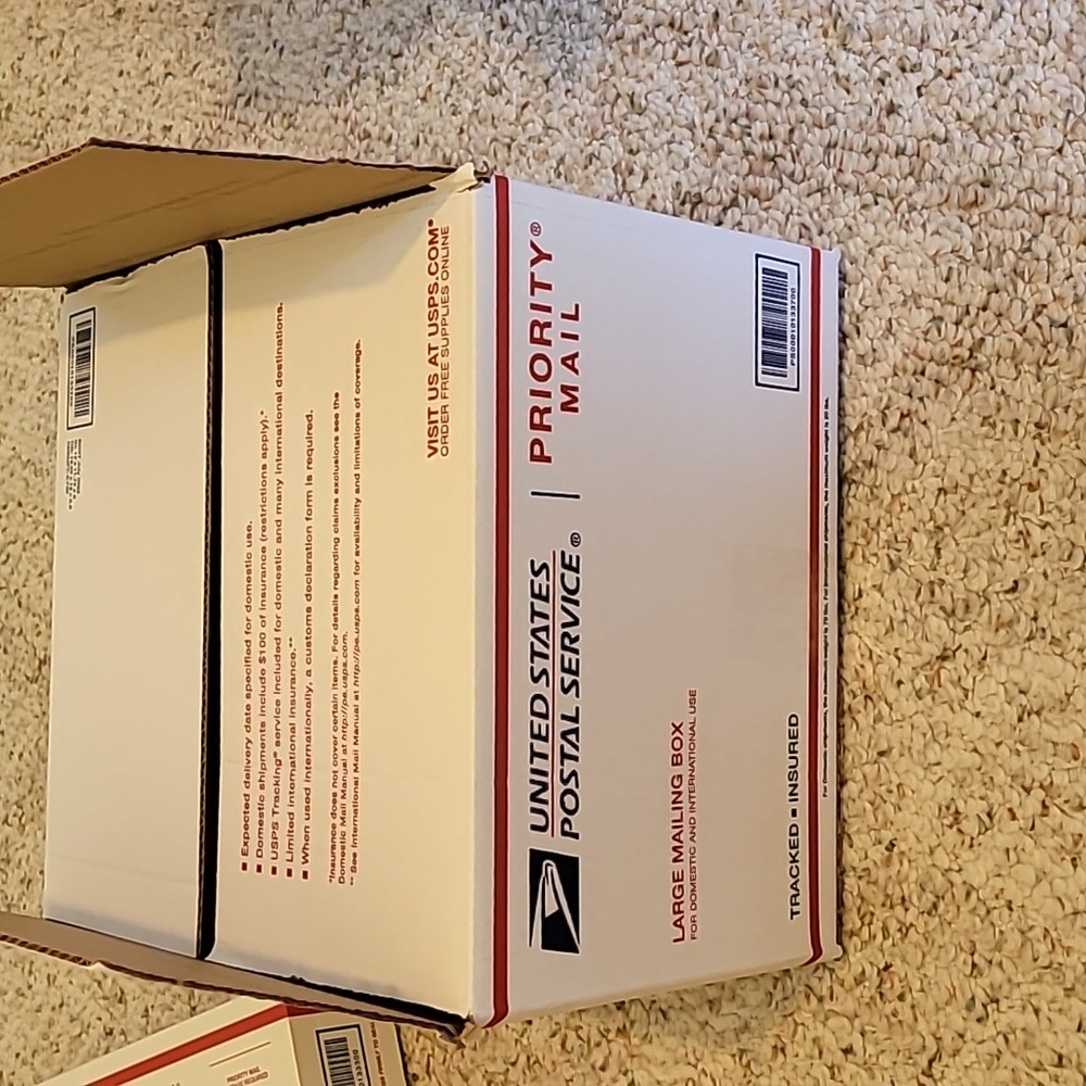 Extra shipping label